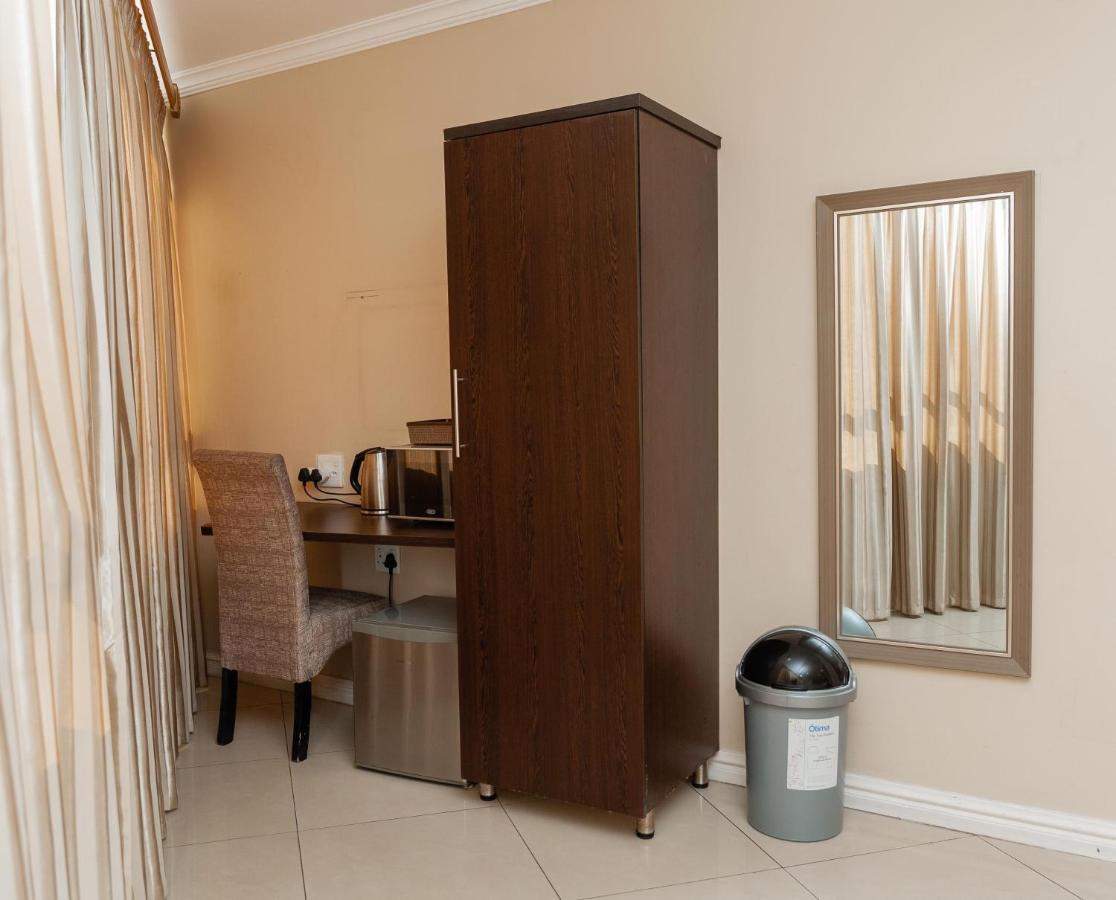 Bayside Hotel 100 Pixley Kaseme Street  Durban Buitenkant foto