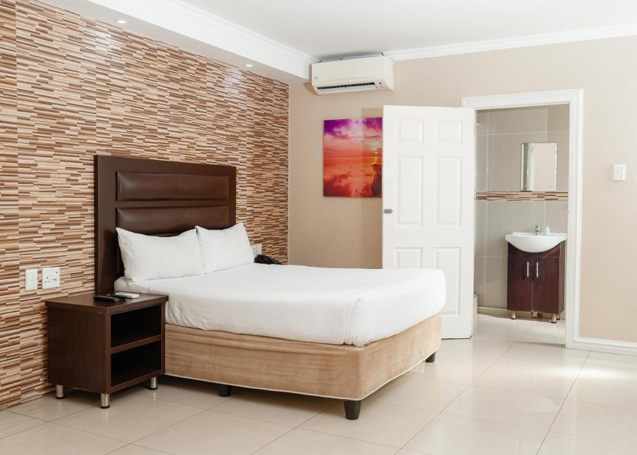 Bayside Hotel 100 Pixley Kaseme Street  Durban Buitenkant foto